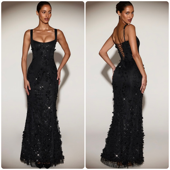 Oh Polly Dresses & Skirts - Oh Polly Vasanta Embellished Applique Soft-Scoop Corset Gown in Black size 4